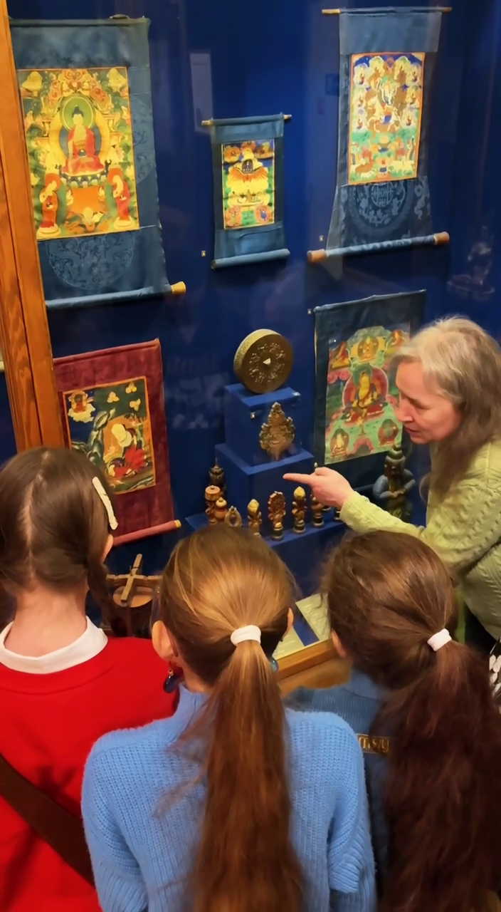 Выходные с семьей: риэлторы ГРМ побывали на экскурсии в Музее Востока