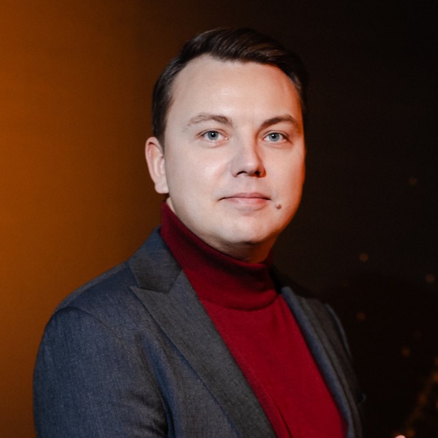 Старых Игорь Анатольевич