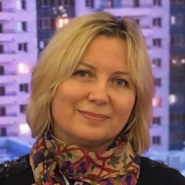 Толстова Оксана Павловна